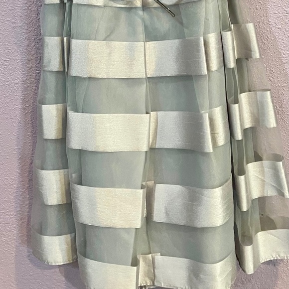 Party Dress - Picture 5 of 5